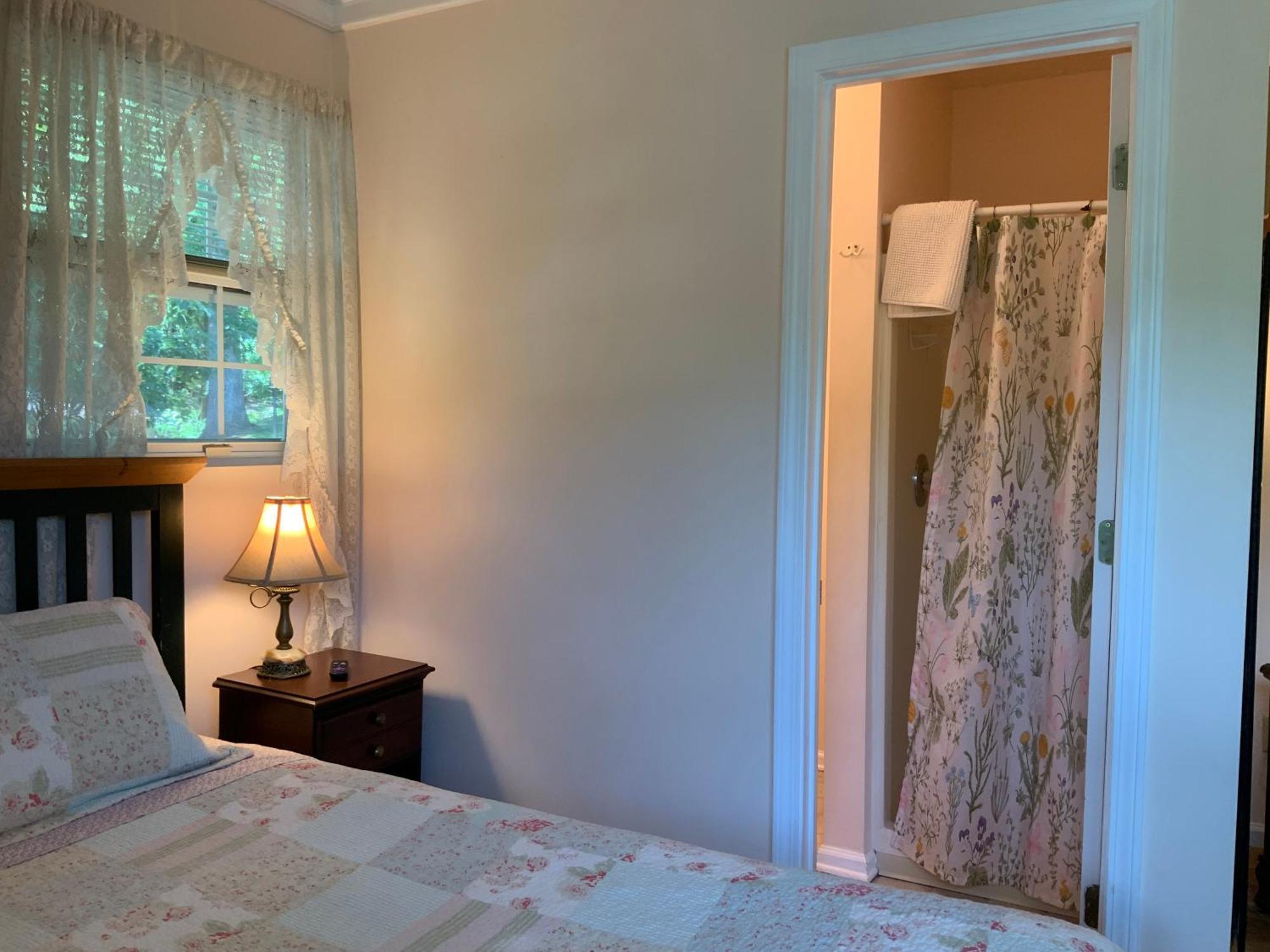 The Chimney Rock Inn & Cottages 外观 照片