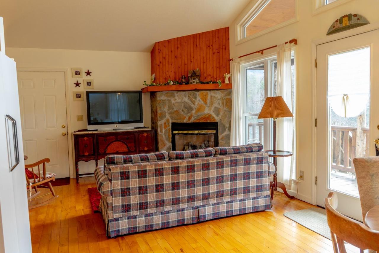 The Chimney Rock Inn & Cottages 外观 照片