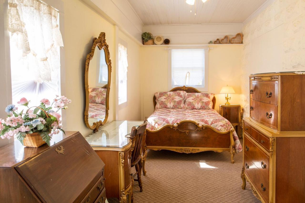 The Chimney Rock Inn & Cottages 外观 照片