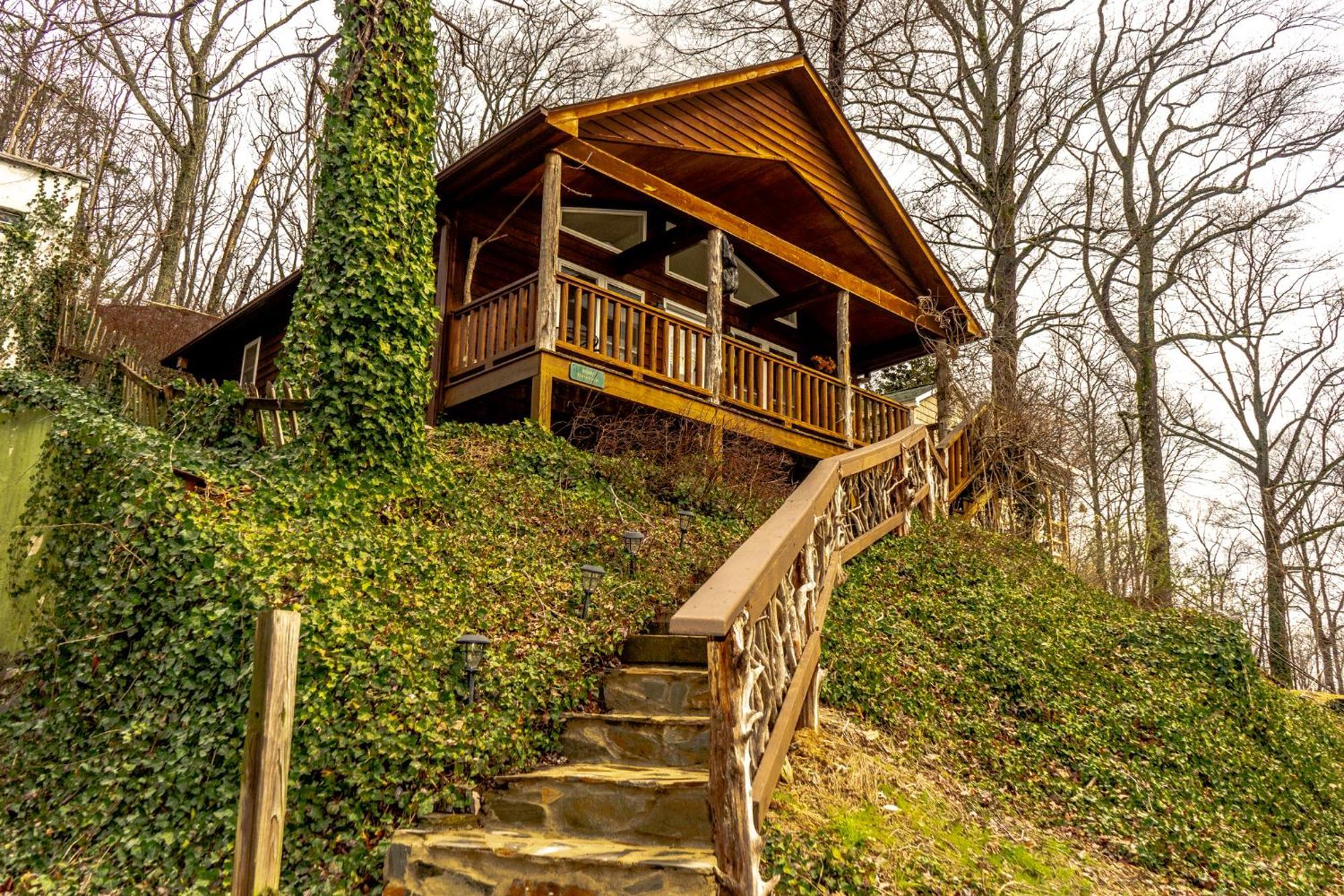 The Chimney Rock Inn & Cottages 外观 照片