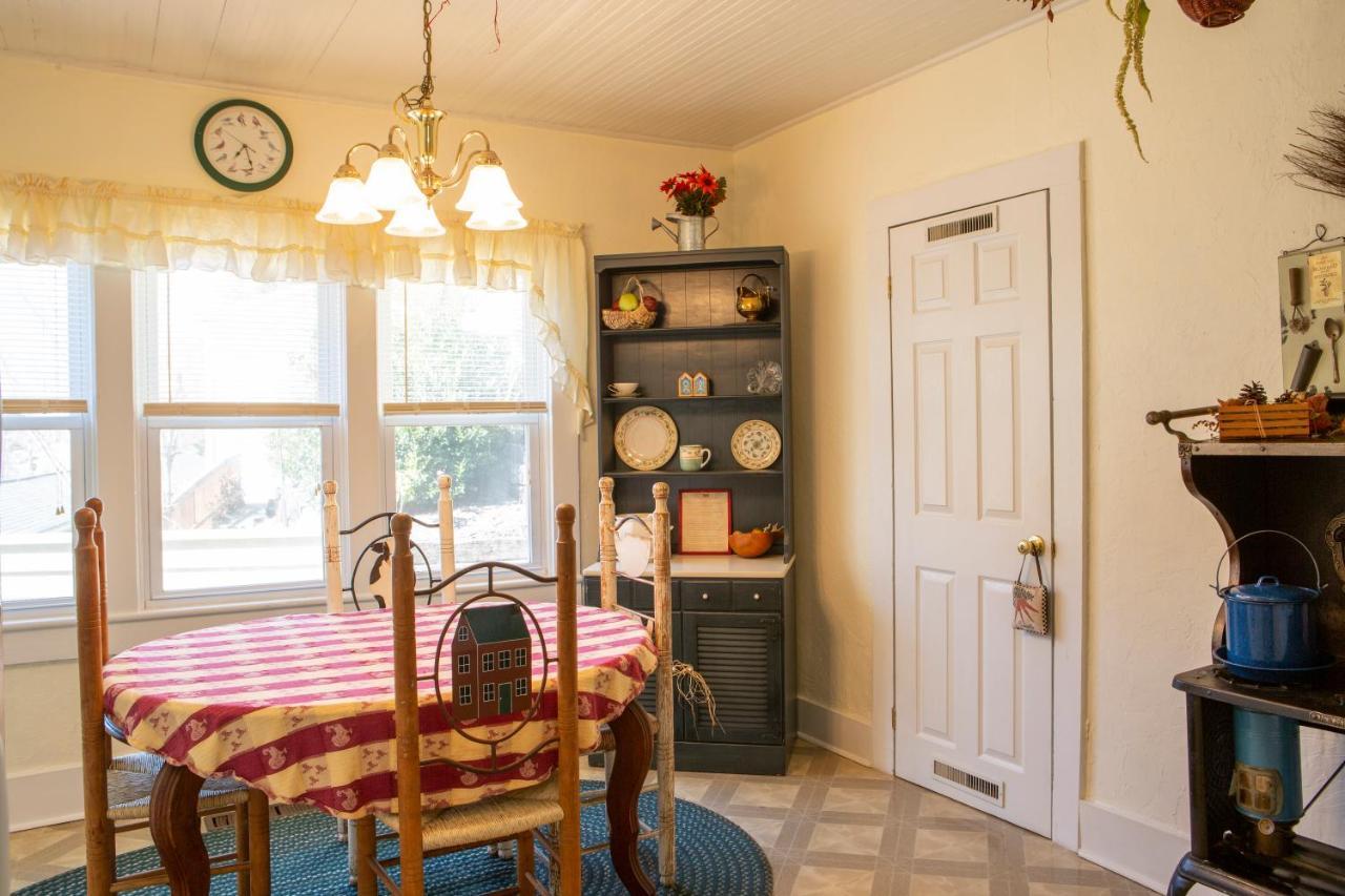 The Chimney Rock Inn & Cottages 外观 照片