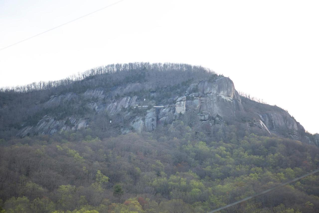 The Chimney Rock Inn & Cottages 外观 照片